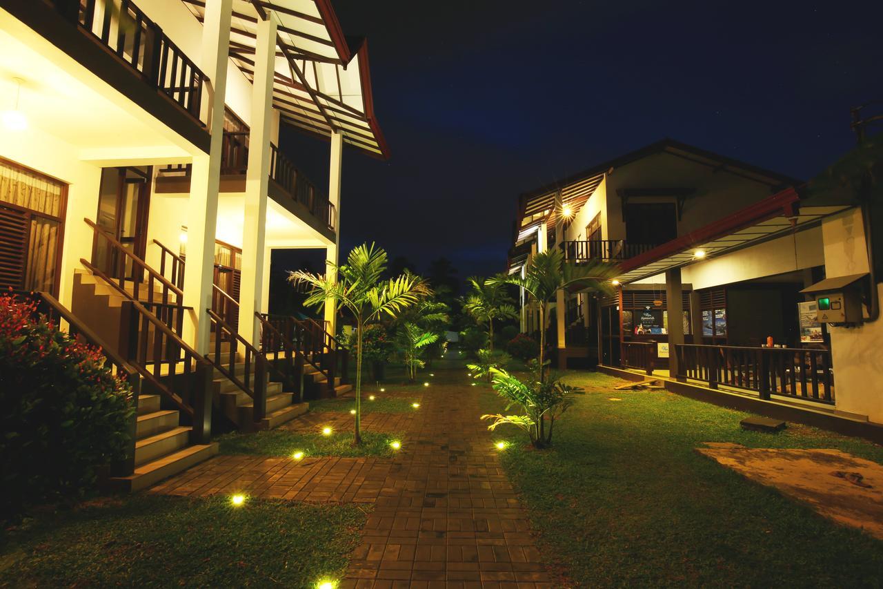 Kaminrich Cottage Matara Extérieur photo